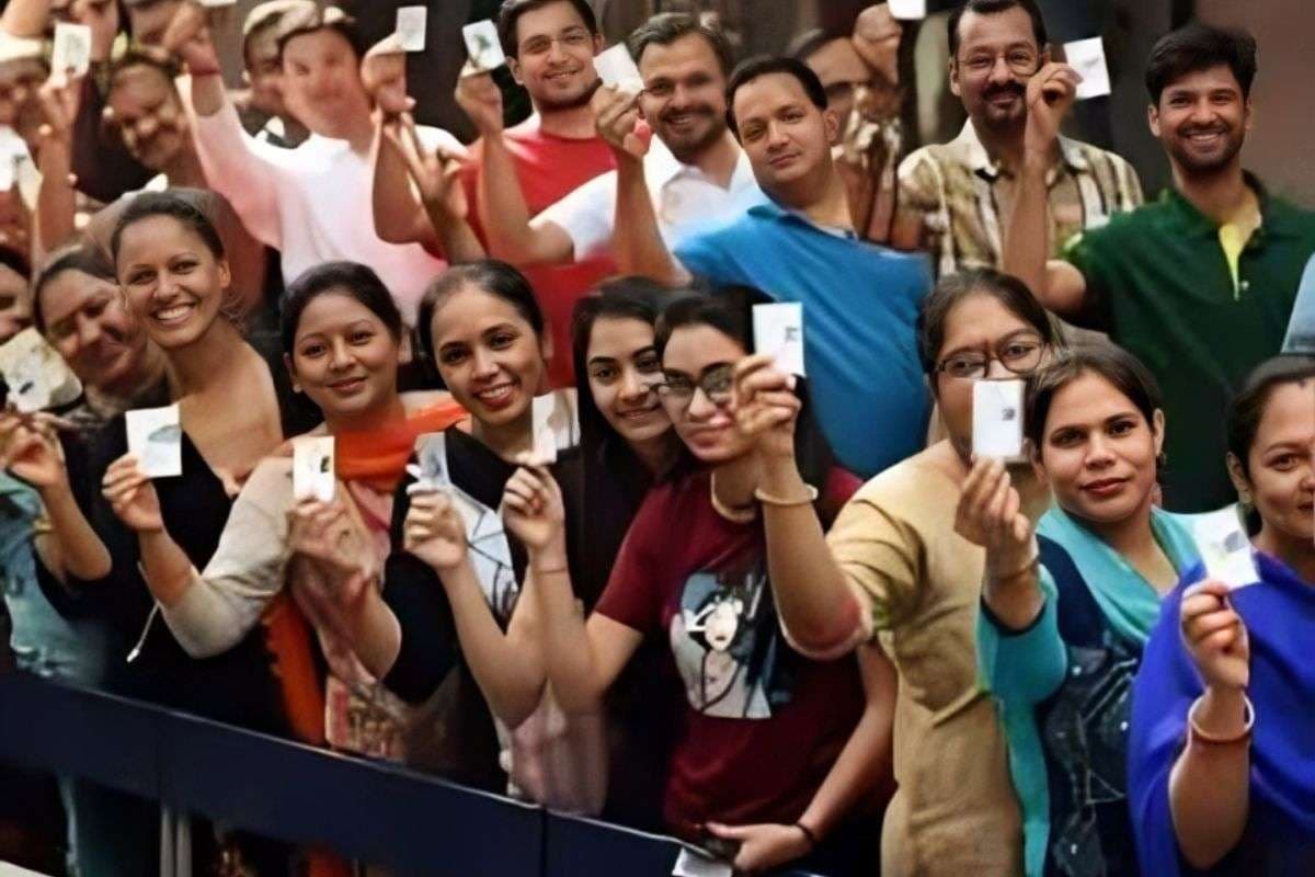 Bihar Election 2025: महिलाओं की ‘दसहजारी शक्ति’ के सामने ध्वस्त हुआ महागठबंधन