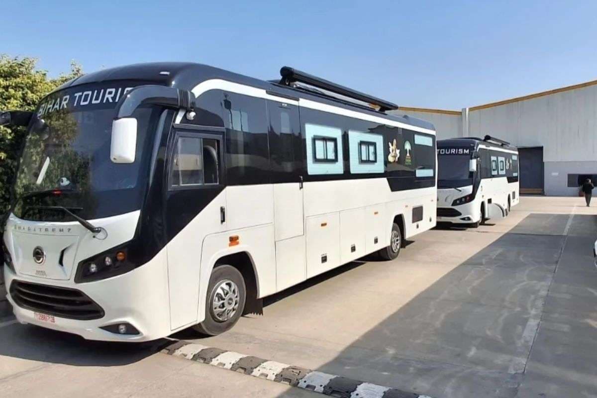 Bihar Tourism: बिहार में मूविंग फाइव स्टार होटल सेवा शुरू! जानिए किराया, बुकिंग और अंदर की लक्जरी सुविधाएं