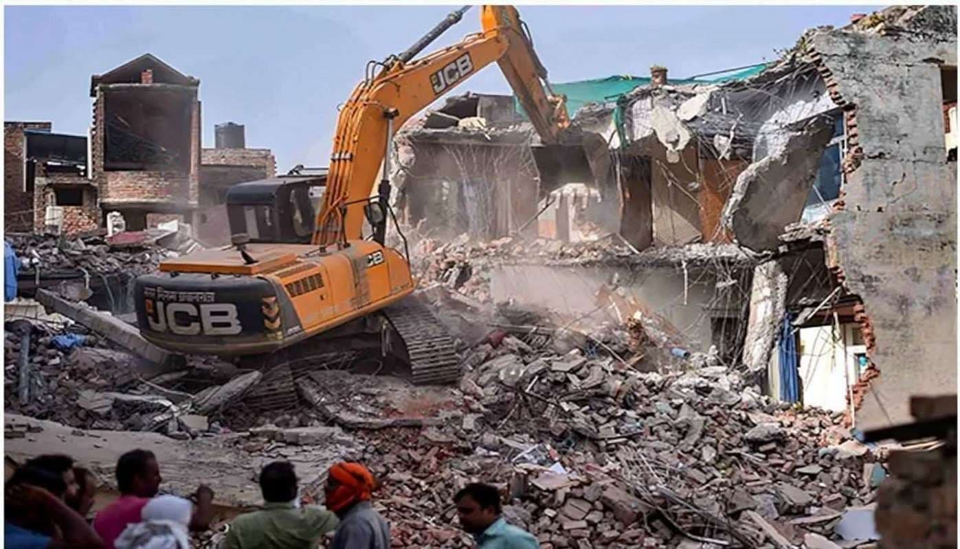 Bihar News: बिहार में नयी सरकार बनते ही ऑपरेशन बुलडोजर शुरू, कई शहरों में मची अफरा-तफरी