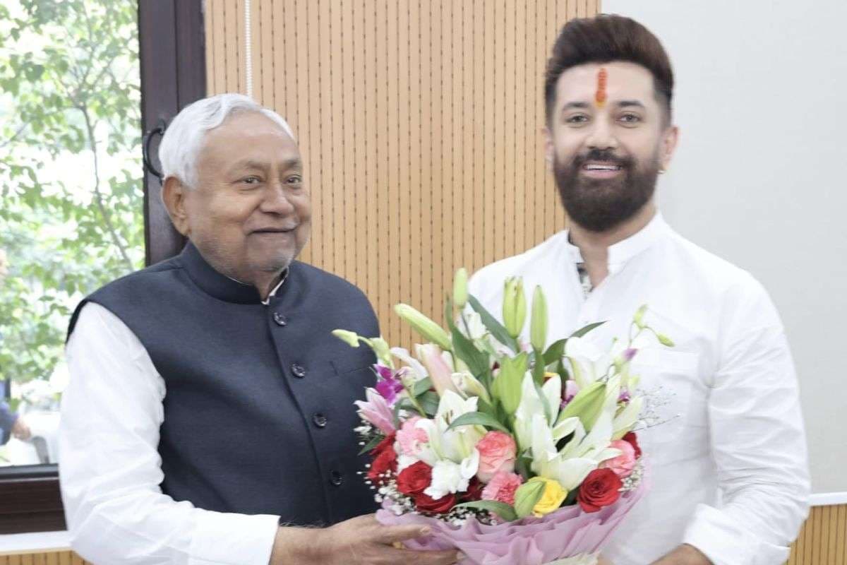 Chirag Paswan met CM Nitish: जीत के बाद CM नीतीश से मिले चिराग, मुख्यमंत्री पद को लेकर सामने आई बड़ी जानकारी