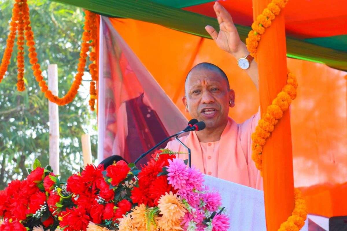 Bihar Election 2025 : "जो राम का नहीं, वह हमारे किसी काम का नहीं", सीतामढ़ी में पुराने अंदाज में दिखे CM योगी