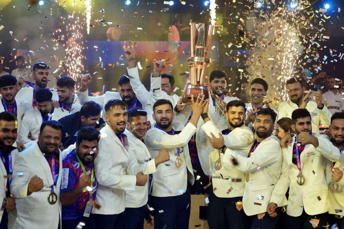 PKL 2025 Final: दबंग दिल्ली ने जीता खिताब, पुणेरी पल्टन को हराकर अपने घर में रचा इतिहास