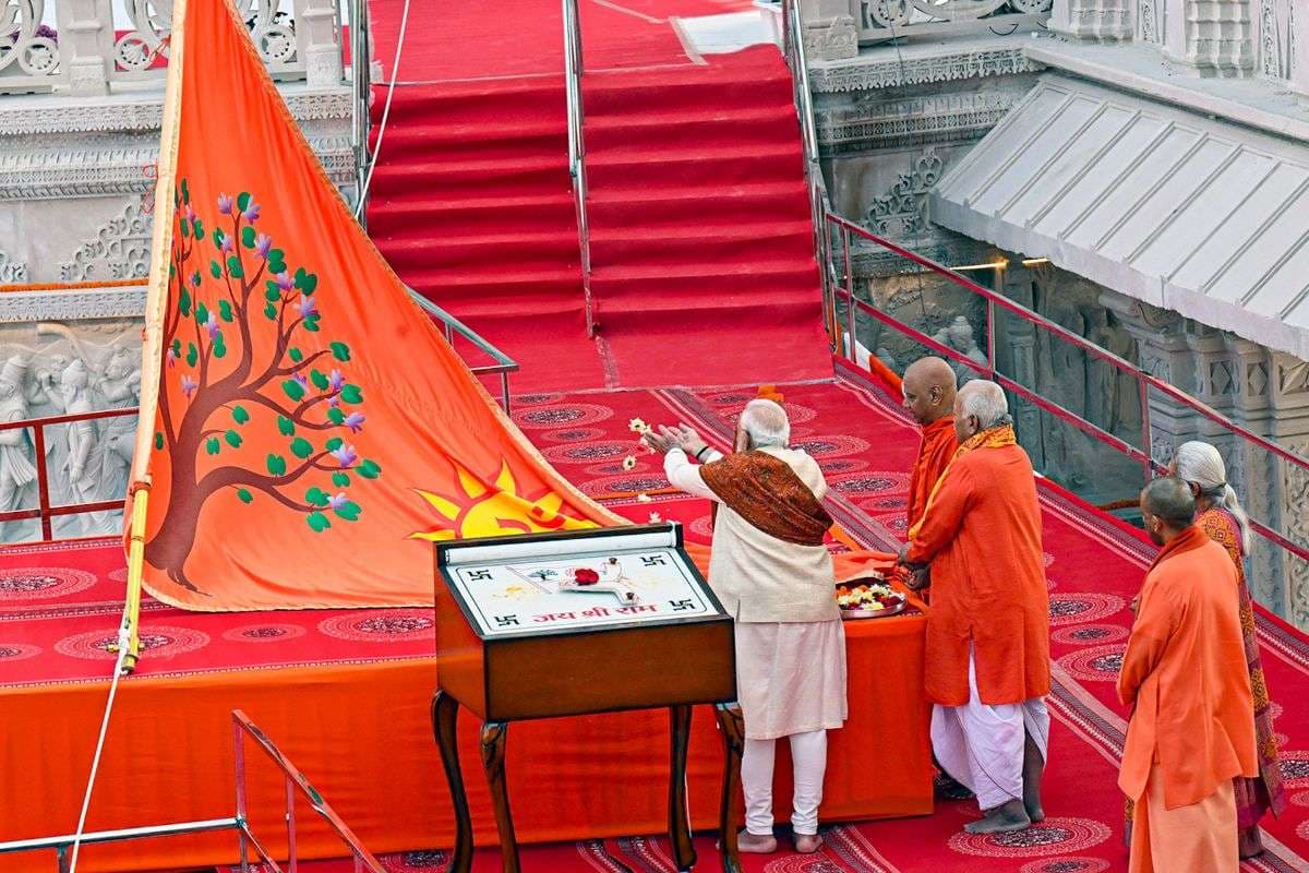 Ayodhya Flag Hoisting: कांग्रेस का पीएम मोदी पर प्रहार, पूछा- क्या मस्जिद, गुरुद्वारे या चर्च में भी फहराएंगे झंडा?