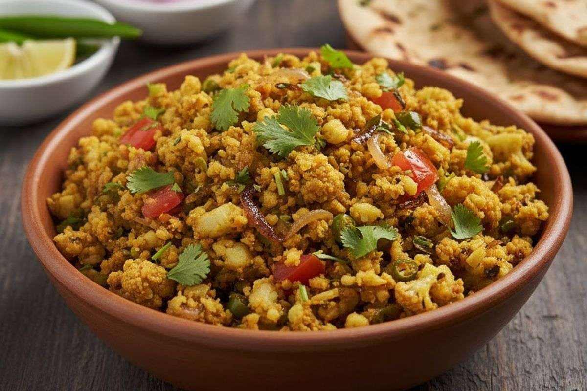 Gobhi Bharta Recipe: बैंगन नहीं, इस बार गोभी से बनाएं देसी भरता, नोट करें बनाने की आसान विधि