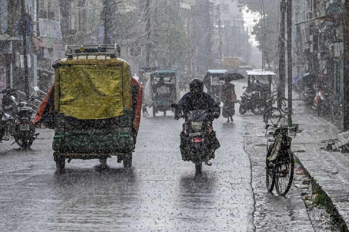 Aaj ka Mausam : नये पश्चिमी विक्षोभ की वजह से बदलेगा मौसम, इन राज्यों में भारी बारिश के आसार