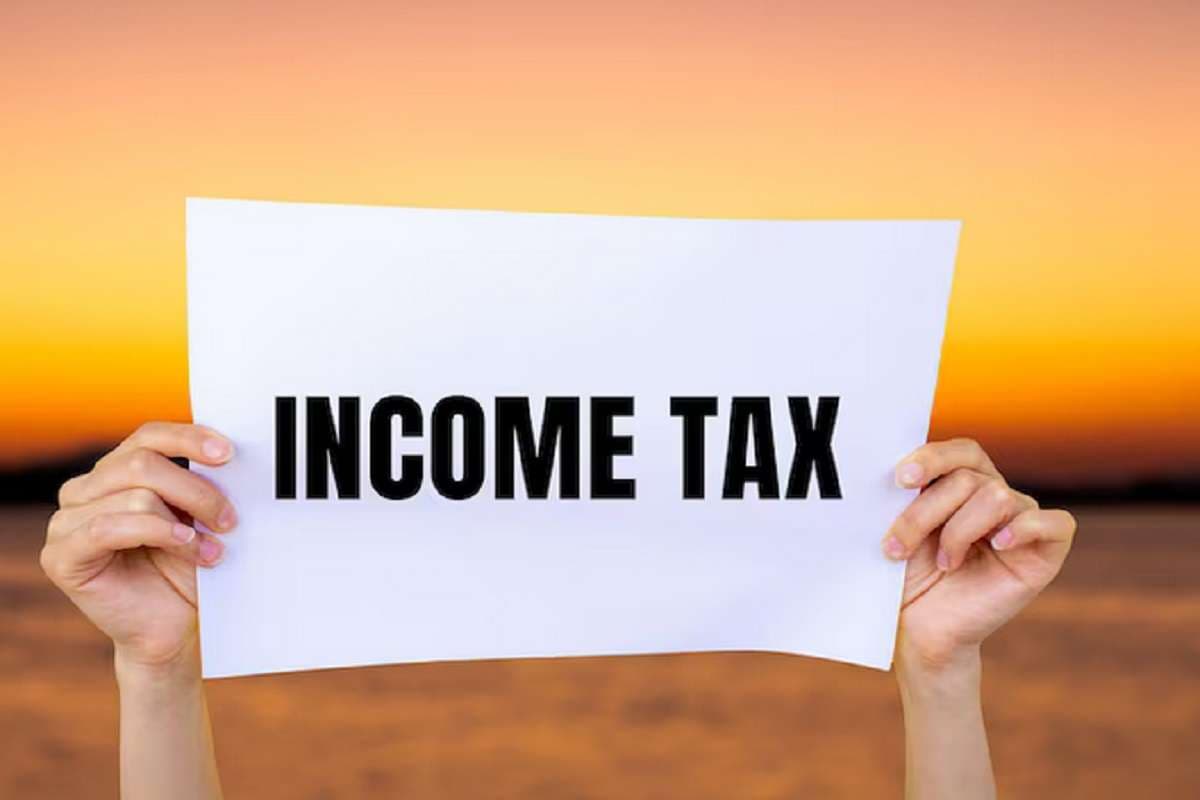 Income Tax Notice: आईटीआर में विदेशी संपत्ति छुपा दी है? आयकर विभाग करेगा कड़ी कार्रवाई
