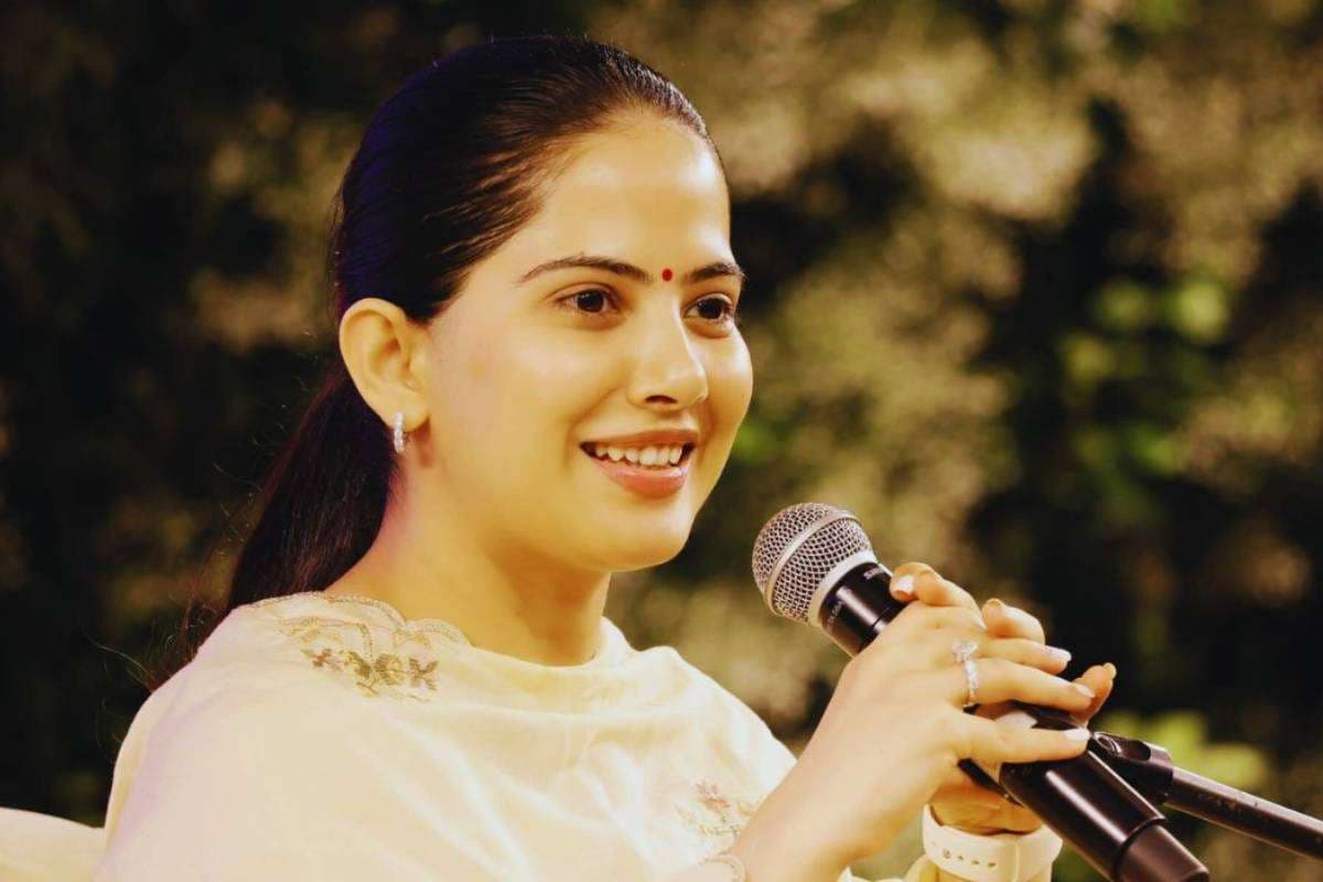Jaya Kishori Quotes: जिंदगी में कुछ बड़ा करना है तो इन 3 छोटी-छोटी बातों पर दें ध्यान