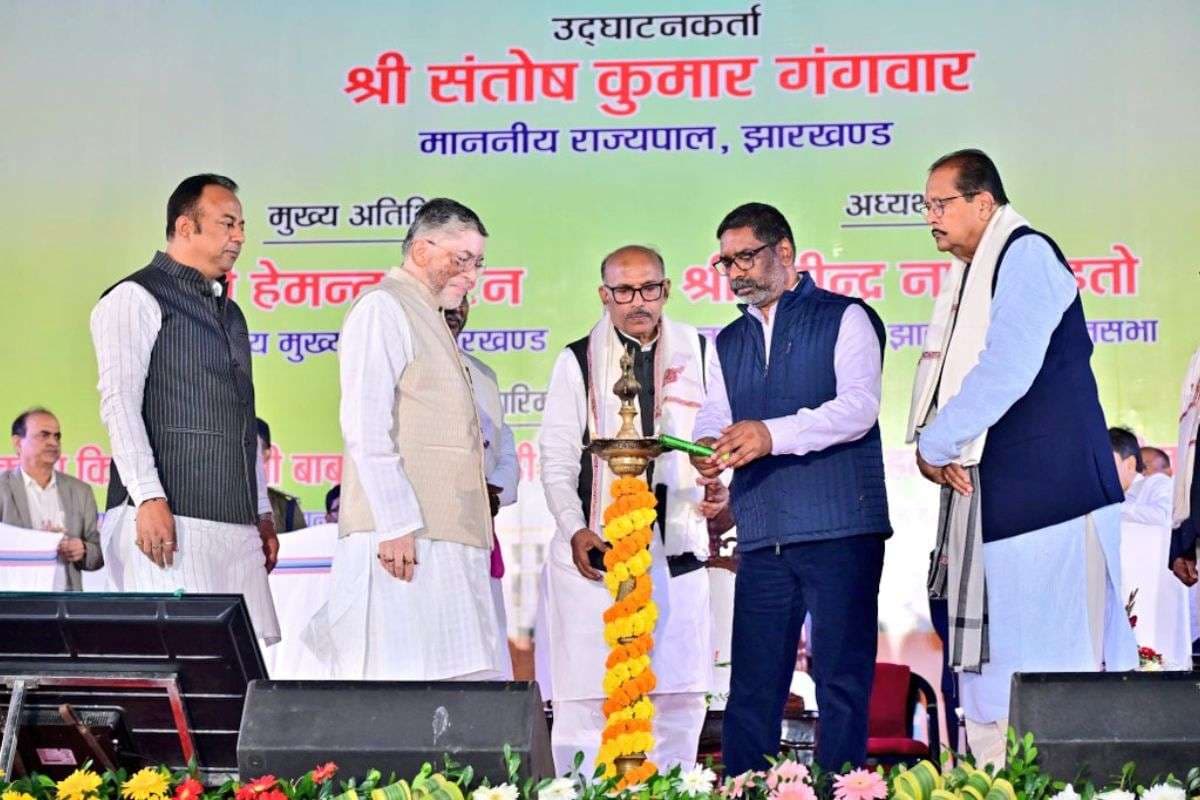 झारखंड विधानसभा स्थापना दिवस: राज सिन्हा बने उत्कृष्ट विधायक, राज्यपाल बोले- टकराव नहीं, जनकल्याण जरूरी