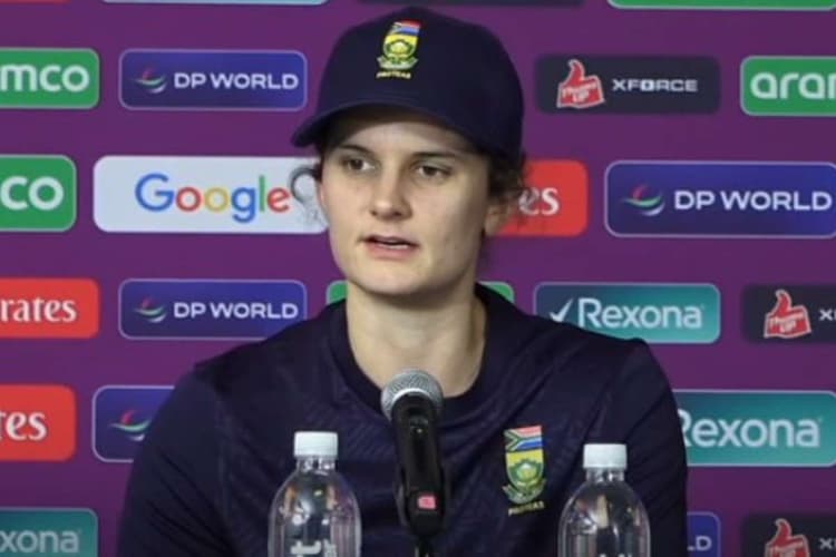 Video: भारत पर दवाब… IND W vs SA W Final से पहले लौरा वोल्वार्ट ने दिया बड़ा बयान, फैंस में मची खलबली