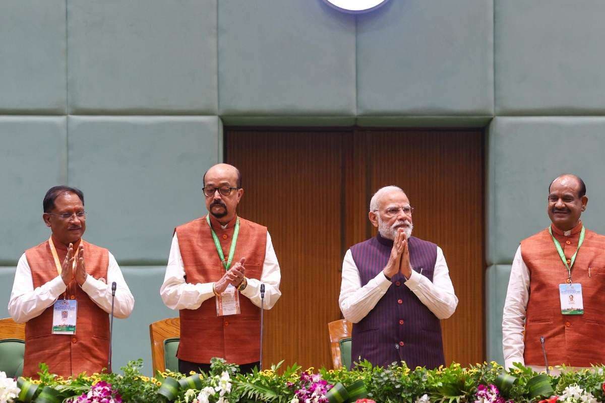 PM Modi in Chhattisgarh : विकसित भारत की यात्रा में ब्रह्मकुमारीज जैसी संस्था की बहुत बड़ी भूमिका, बोले पीएम मोदी