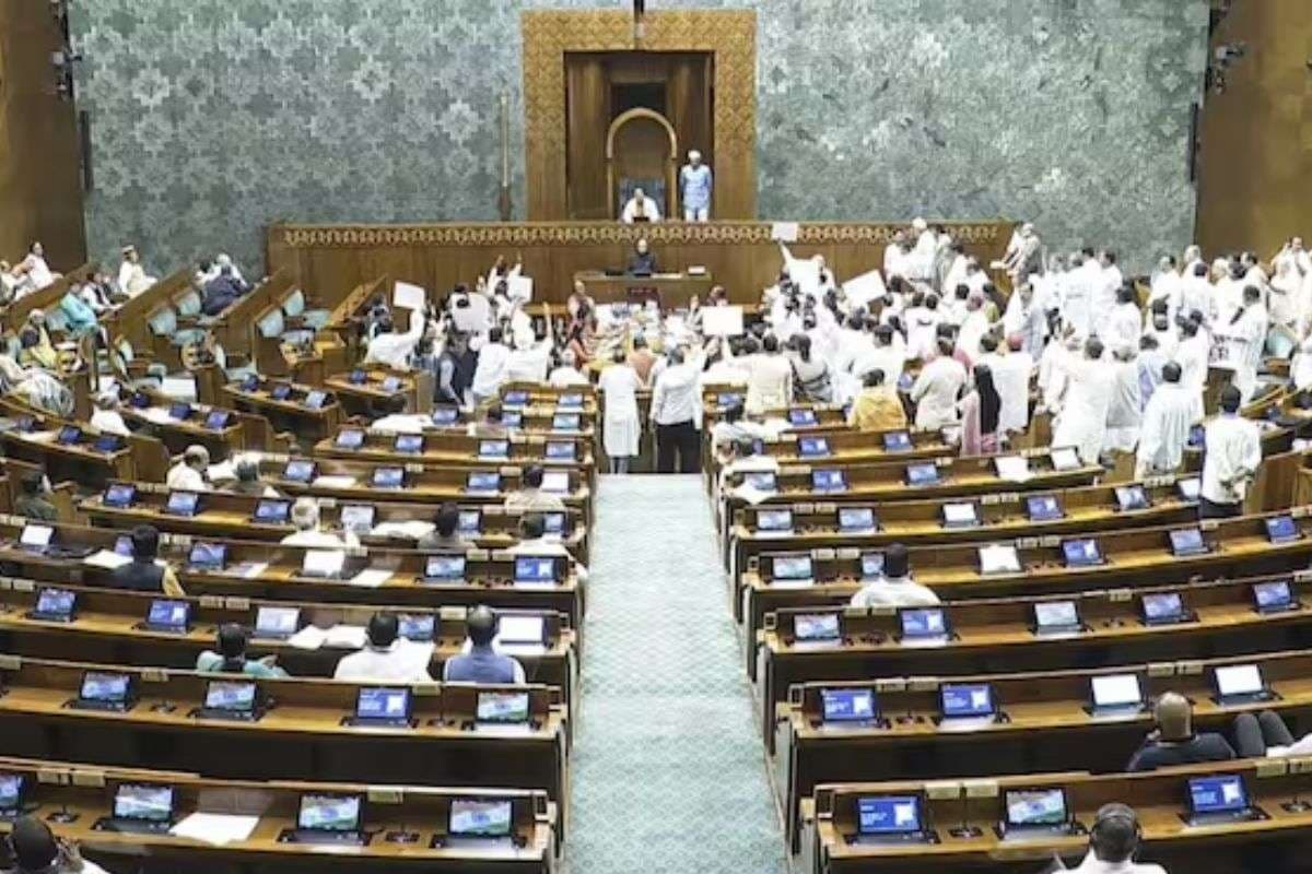 Parliament Winter Session: संसद के शीतकालीन सत्र का डेट आया सामने, SIR और ट्रंप के बयानों पर सरकार को घेरने की तैयारी