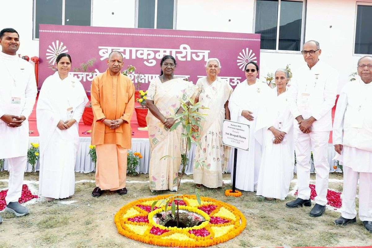 “मन की शांति में बसता है विश्वास" लखनऊ में राष्ट्रपति द्रौपदी मुर्मु ने दिया संदेश