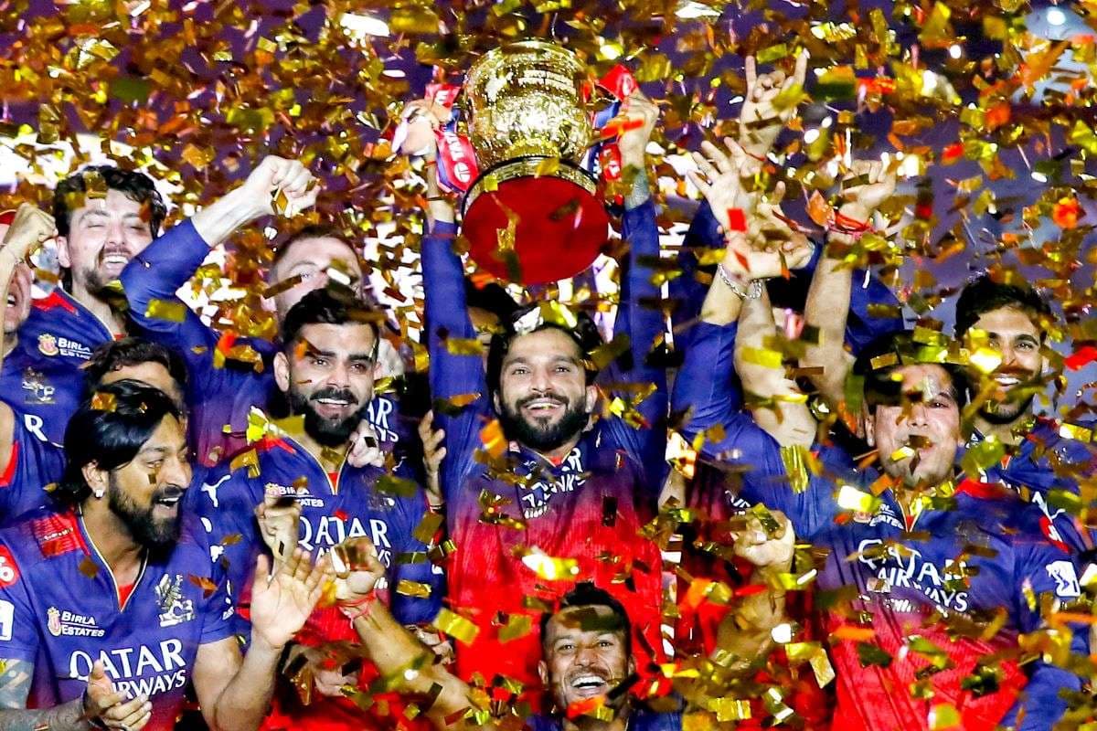क्या IPL 2026 से पहले RCB बदल रही अपना होम ग्राउंड? यह मैदान हो सकता है डिफेंडिंग चैंपियंस का नया घर