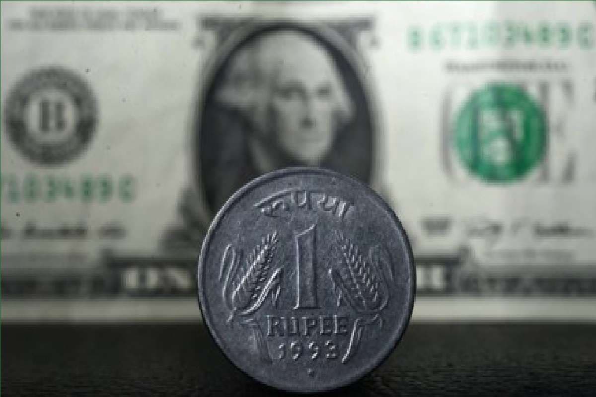 डॉलर के मुकाबले 11 पैसे मजबूत हो गया रुपया, 88.66 रुपये प्रति डॉलर पर हुआ बंद