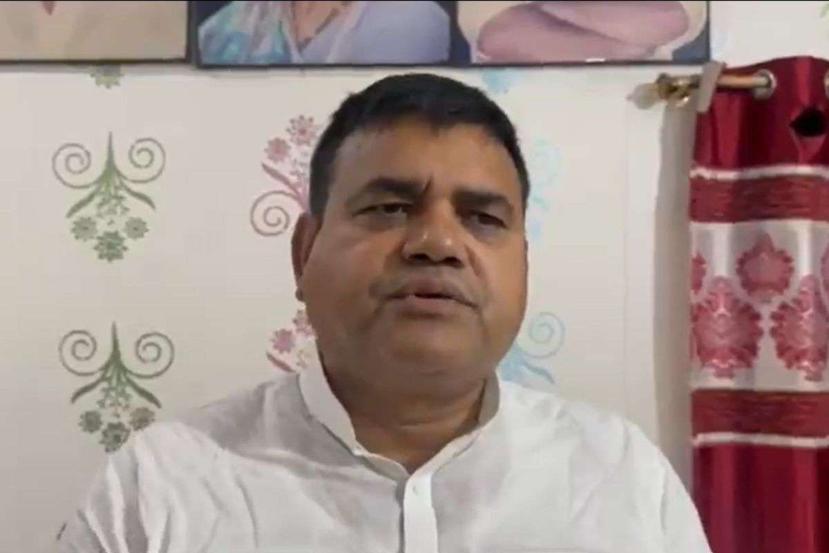 Bihar Election Result: तेजस्वी के करीबी ने फोड़ा ‘हाइड्रोजन बम’, बोले- EVM मैनेजमेंट की सुनामी
