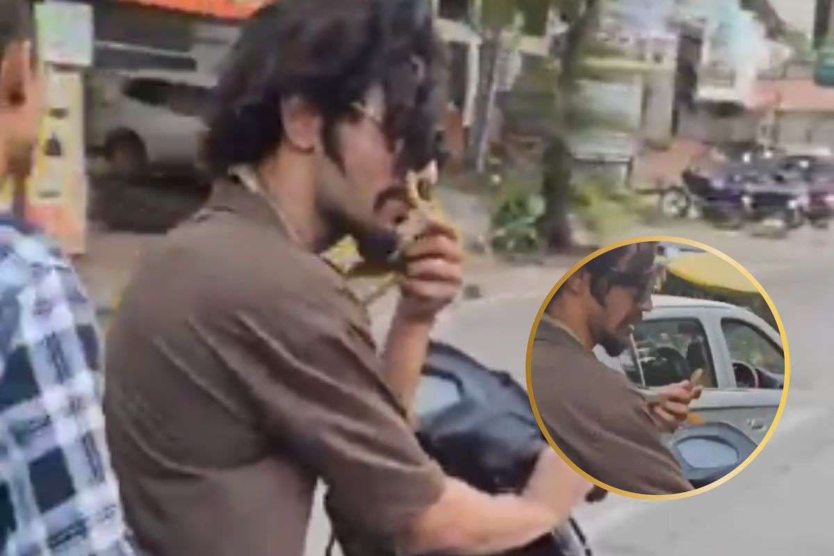 Viral Video : सड़क पर ‘स्नेक किस’ स्टंट, जिंदा सांप गले में डाल युवक करने लगा ये काम