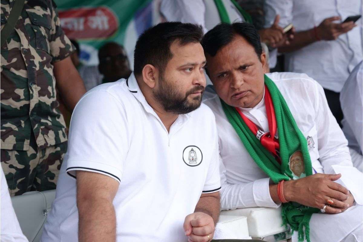 Bihar Election Result 2025: राघोपुर में चौथे राउंड की गिनती में तेजस्वी यादव पिछड़े, भाजपा के सतीश कुमार ने बनाई बढ़त