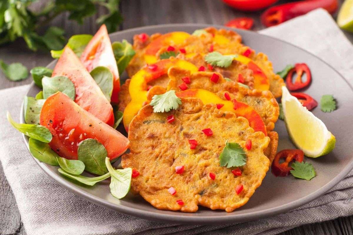 Tomato Cheela Recipe: वेट लॉस स्पेशल,10 मिनट में बनाएं हेल्दी टमाटर चीला रेसिपी