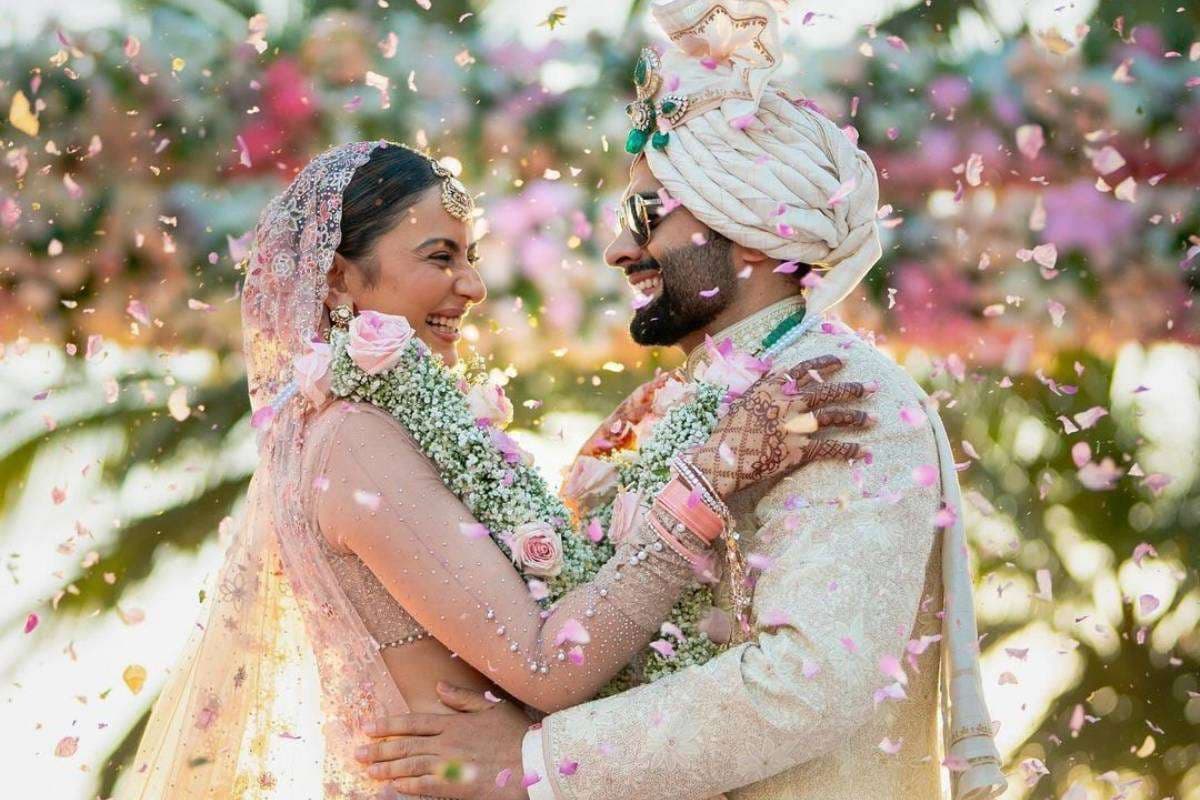 Top 5 Destination Wedding Places in India: बेस्ट डेस्टिनेशन वेडिंग प्लेसेस इन इंडिया - देखें खूबसूरत लोकेशंस जहां सेलिब्रिटीज ने रचाई है शादी