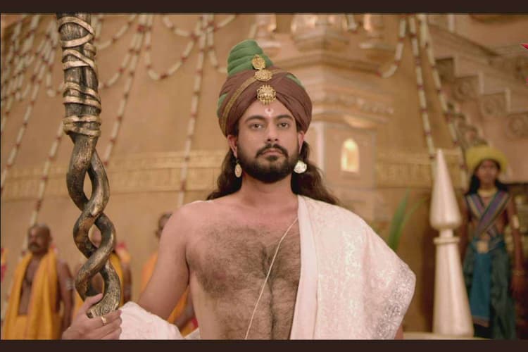 Vidur Niti: दुख का साया भी नहीं पड़ता उन पर जो करते हैं ये कार्य