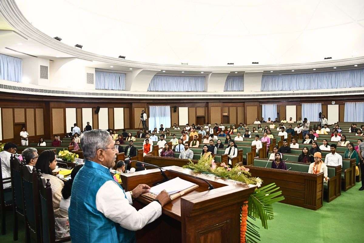 Bihar Chunav 2025: बिहार में दलबदल की सबसे बड़ी पोल खुली, पांच साल में इतने विधायकों ने बदला पाला, देखें पूरी लिस्ट