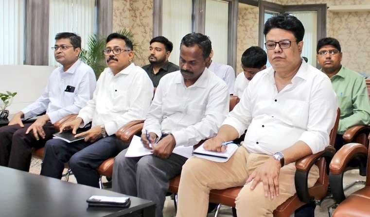 Bokaro News: बीएसएल में हो रहीं दुर्घटनाओं को लेकर डीसी व एसपी ने की बैठक