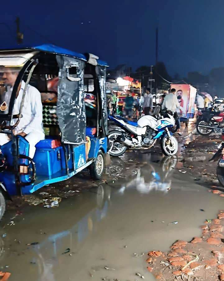 बारिश ने खोली तारापुर नगर पंचायत के स्वच्छता के दावों की पोल