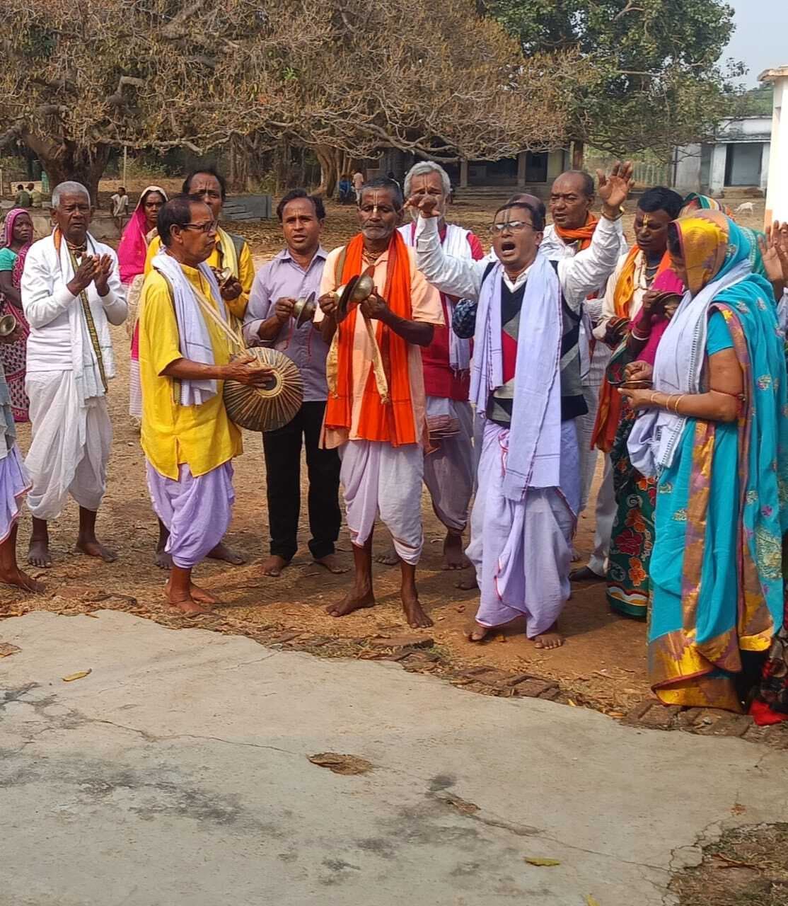 वैष्णव संप्रदाय ने गिरिधारी मंदिर में की पूजा अर्चना