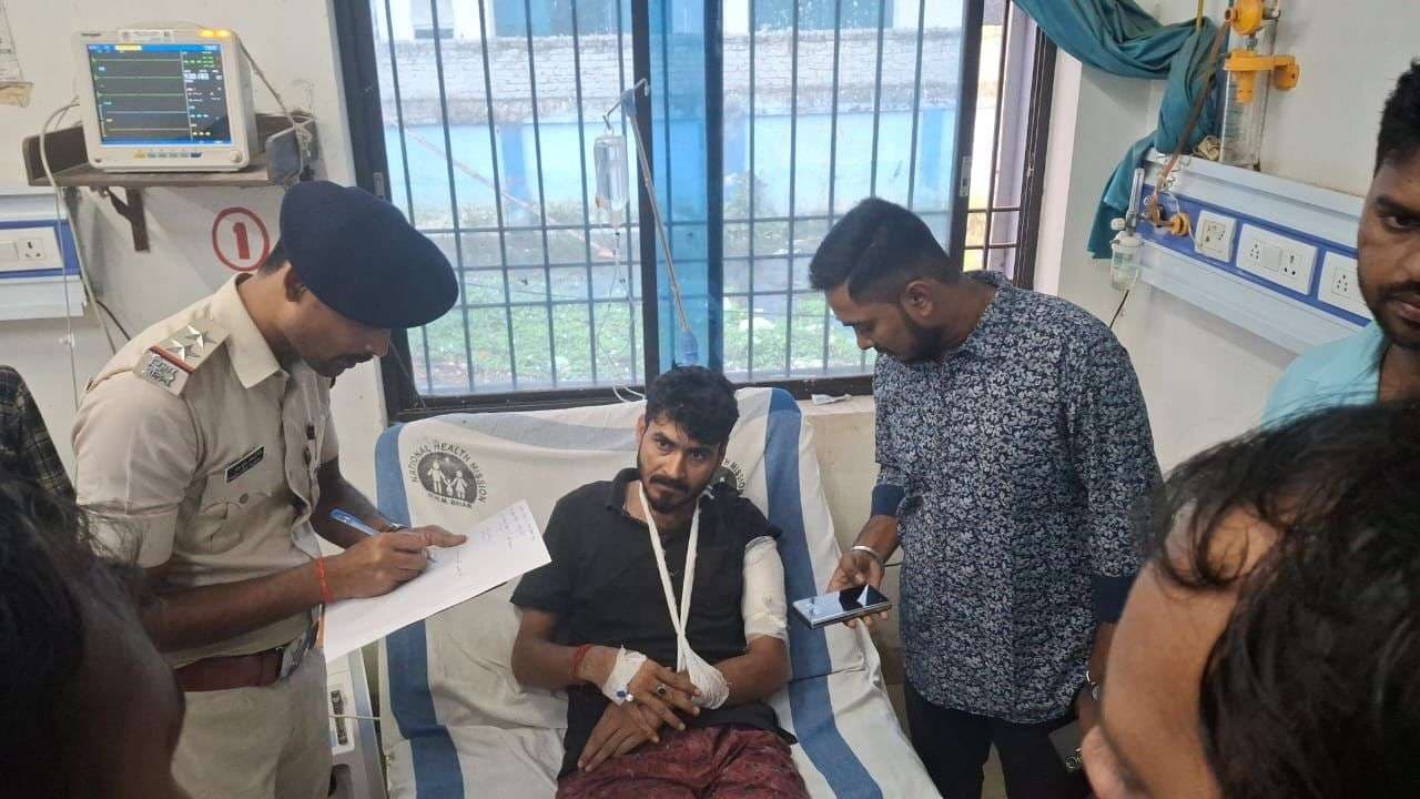 sasaram news : जलेबी के बर्थडे पर उपजे विवाद में चली गोली, दो युवक जख्मी