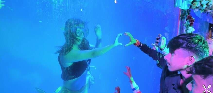 -गोशाला मेले की रौनक बढ़ायी फिलीपींस की जलपरी