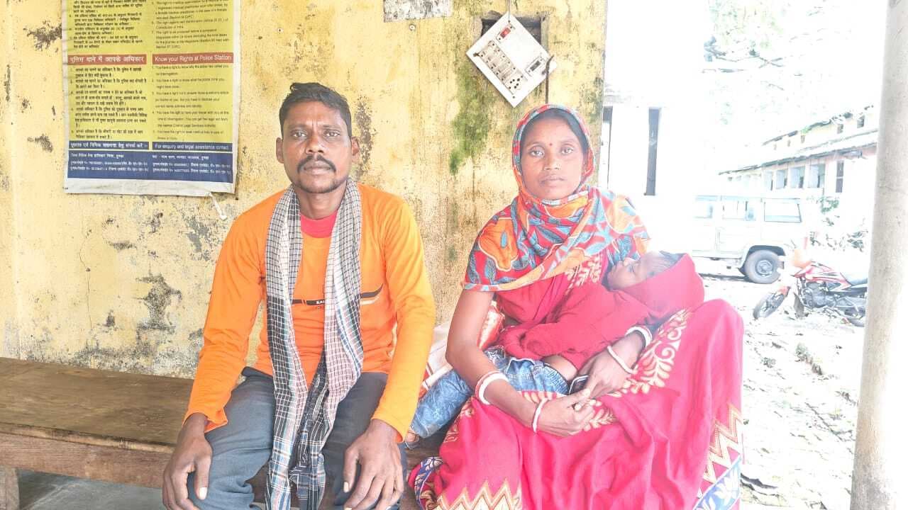 घर से चांदी के गहने और 30 हजार की नकद चोरी