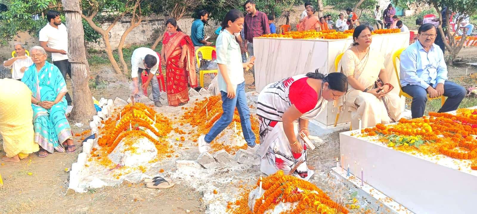 ईसाई समुदायों ने पूर्वजों की आत्मा की शांति के लिए की प्रार्थना