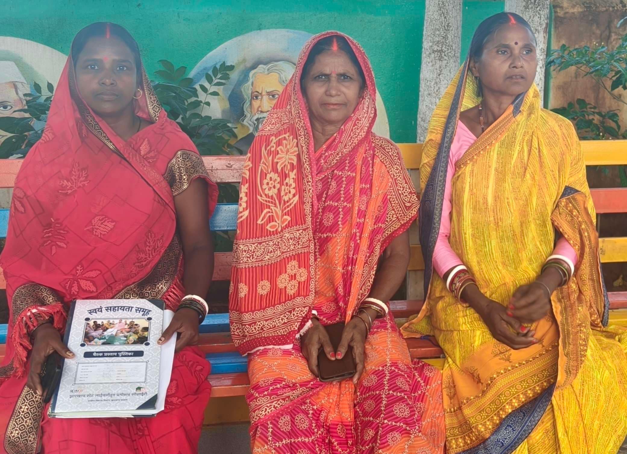 Bokaro News: श्रद्धा स्वयं सहायता समूह की पदाधिकारियों ने सदस्यों पर लगाया असहयोग का आरोप