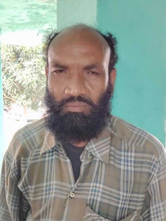 छापेमारी में हथियार के साथ एक गिरफ्तार