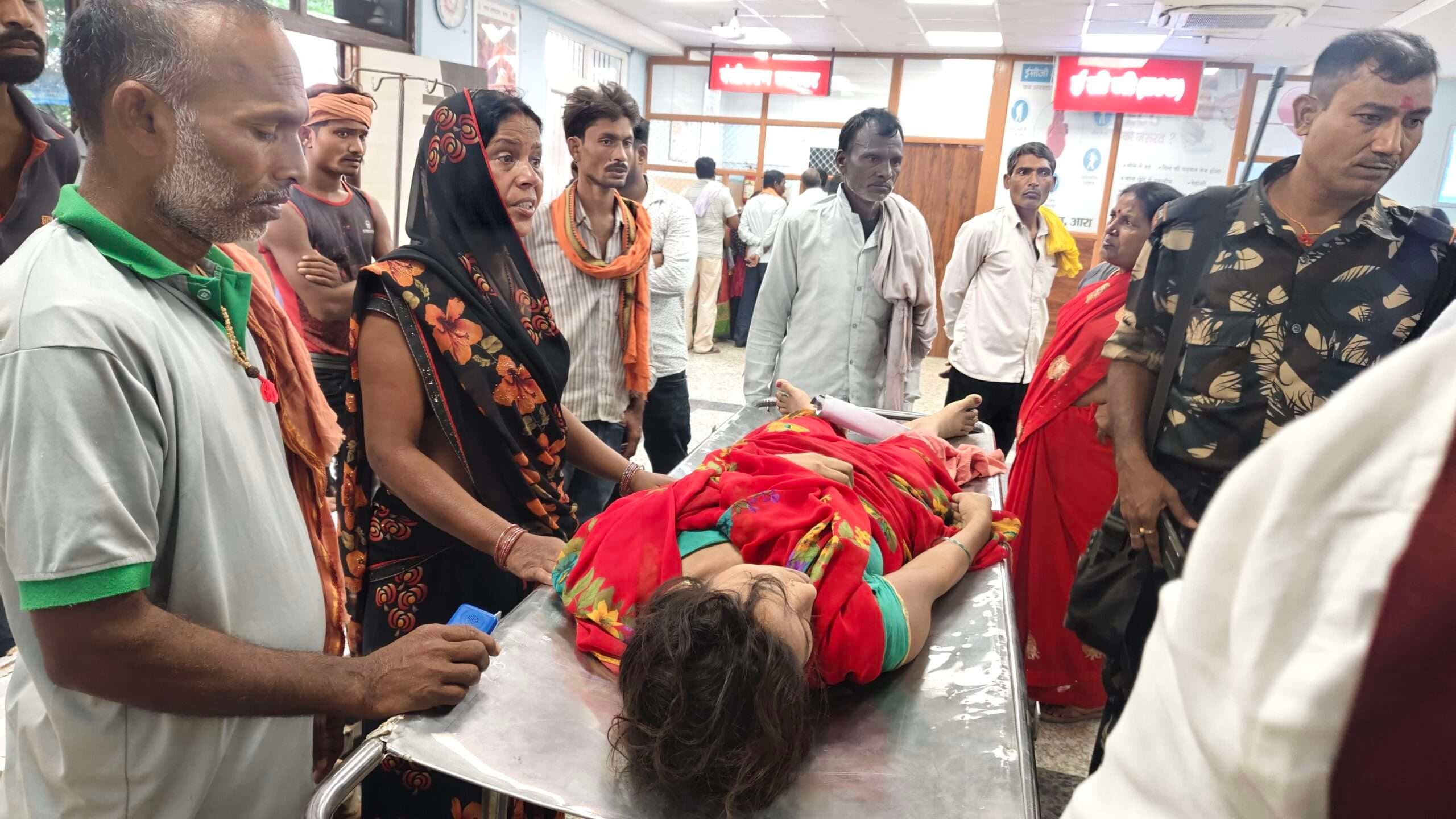 महिला ने पंखे के कुंडी से लटक कर की खुदकुशी