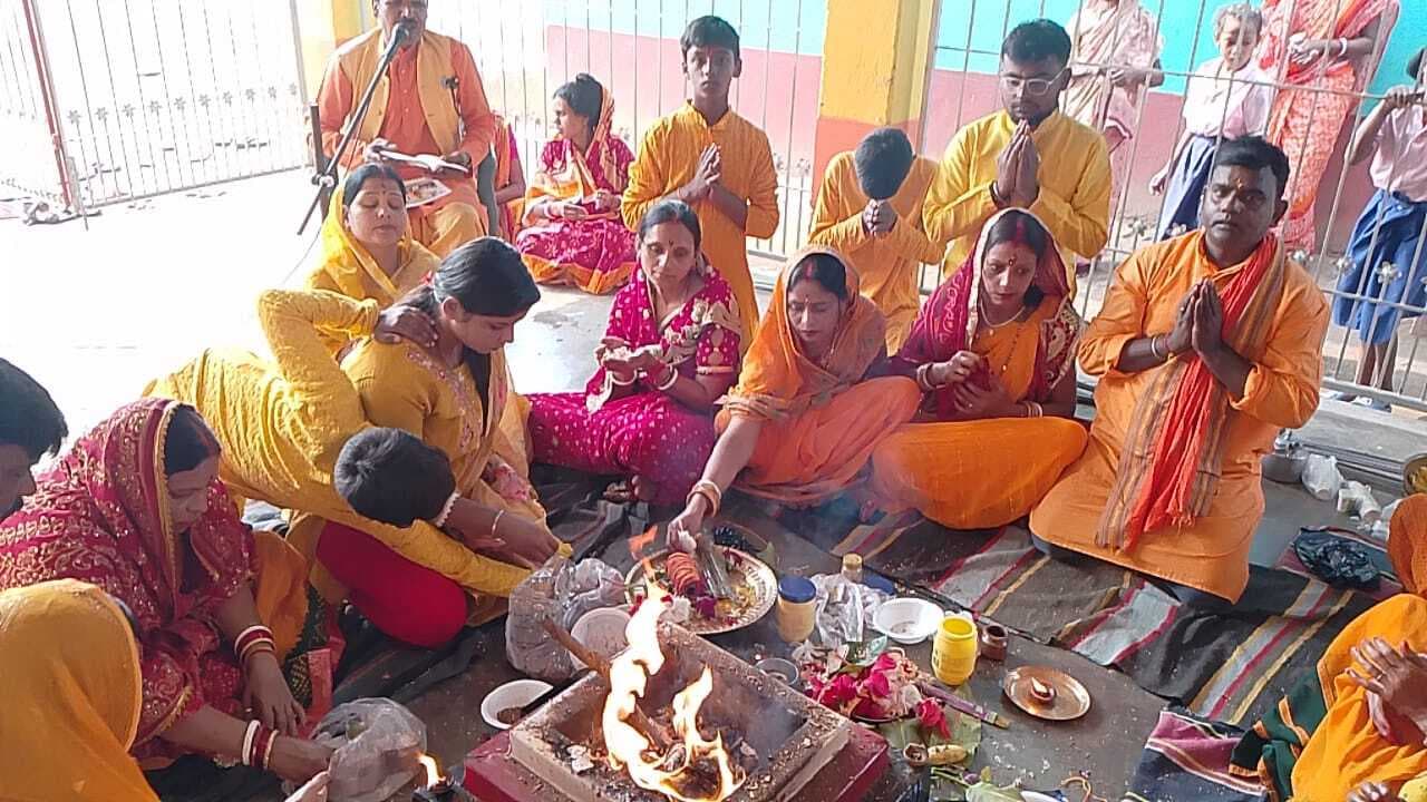 गायत्री रथ यात्रा ने पाकुड़िया में भक्तिभाव जगाया