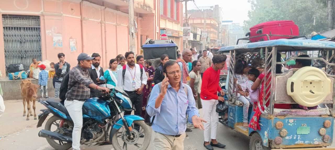 चुनाव को लेकर वाहनों के अधिग्रहण ने बढ़ायी लोगों की परेशानी