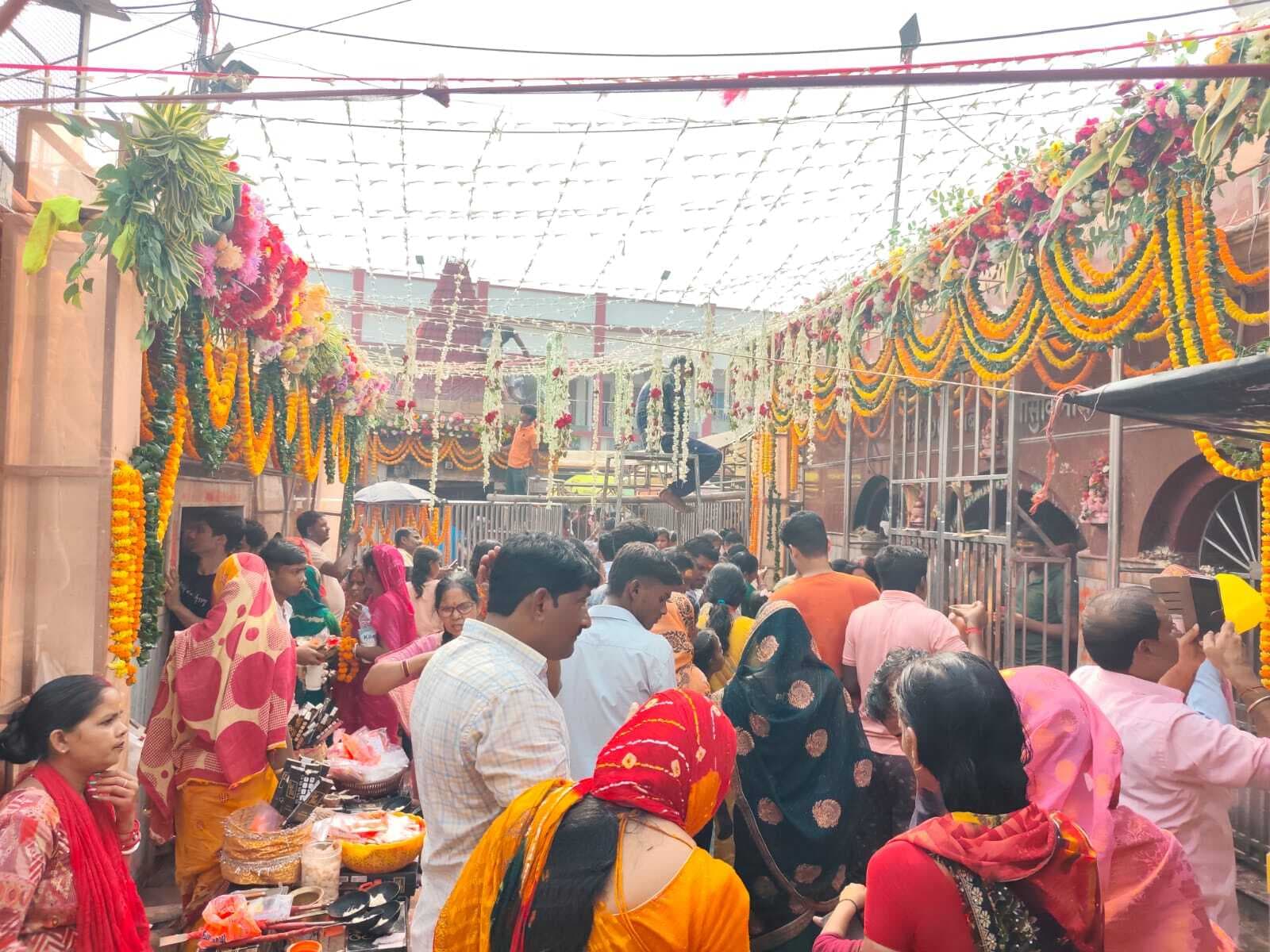 40 हजार भक्तों ने किया फौजदारीनाथ को जलार्पण