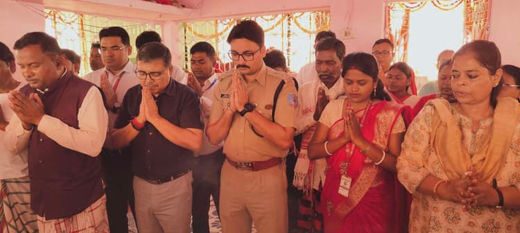 Bokaro News : लुगुबुरु में अंतरराष्ट्रीय संताल सरना धर्म महासम्मेलन शुरू