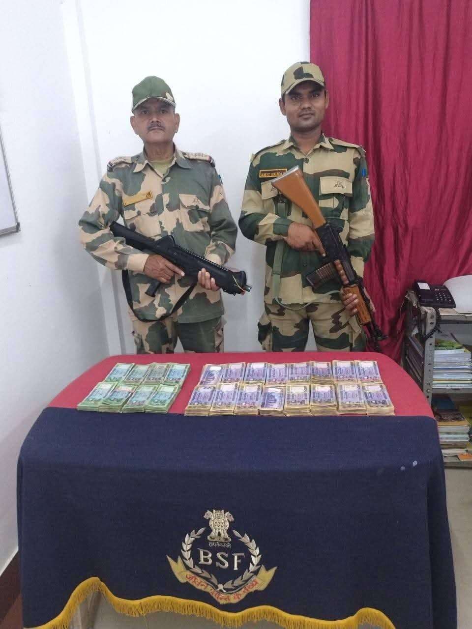 बीएसएफ के जवानों ने 20 लाख बांग्लादेशी मुद्रा किया जब्त