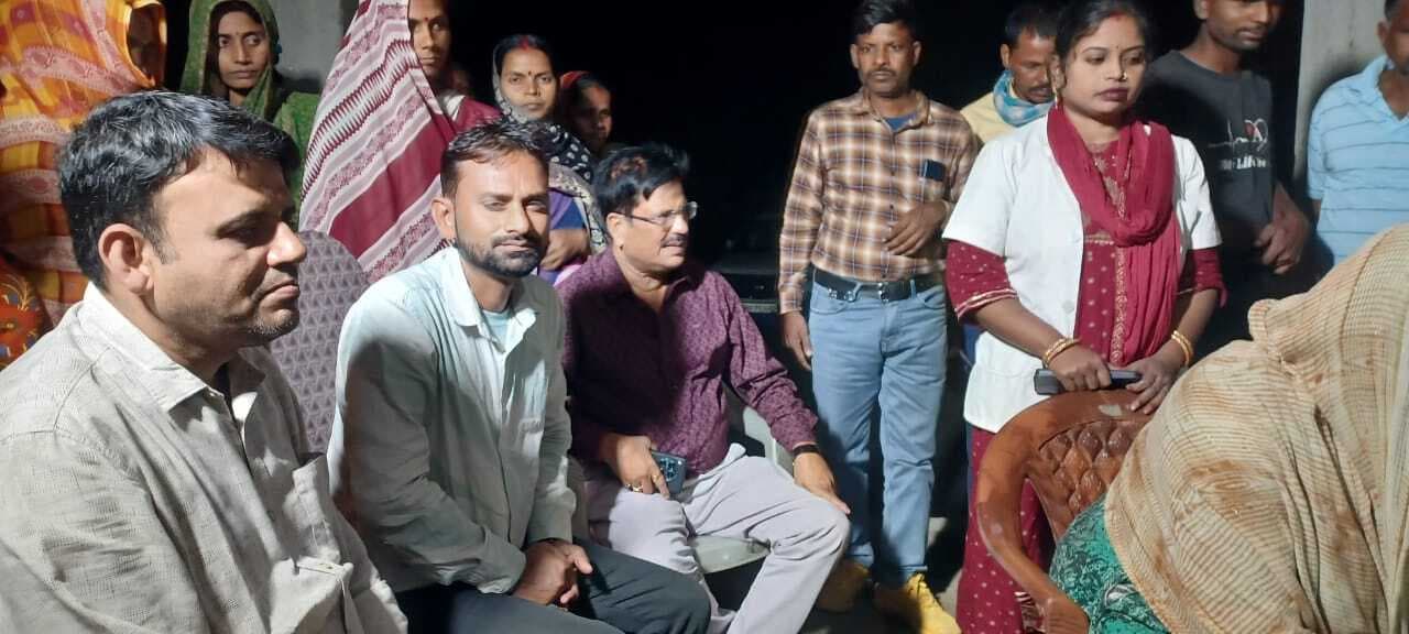 सदानंदपुर में नाइट ब्लड सर्वे का किया गया आयोजन