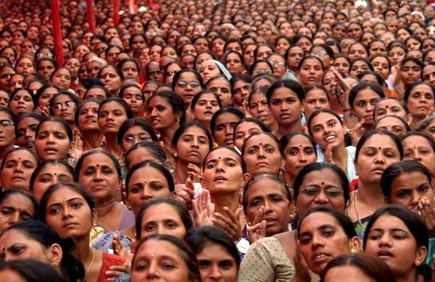 Bihar election news :वोटिंग को लेकर सजग हैं जिले की आधी आबादी