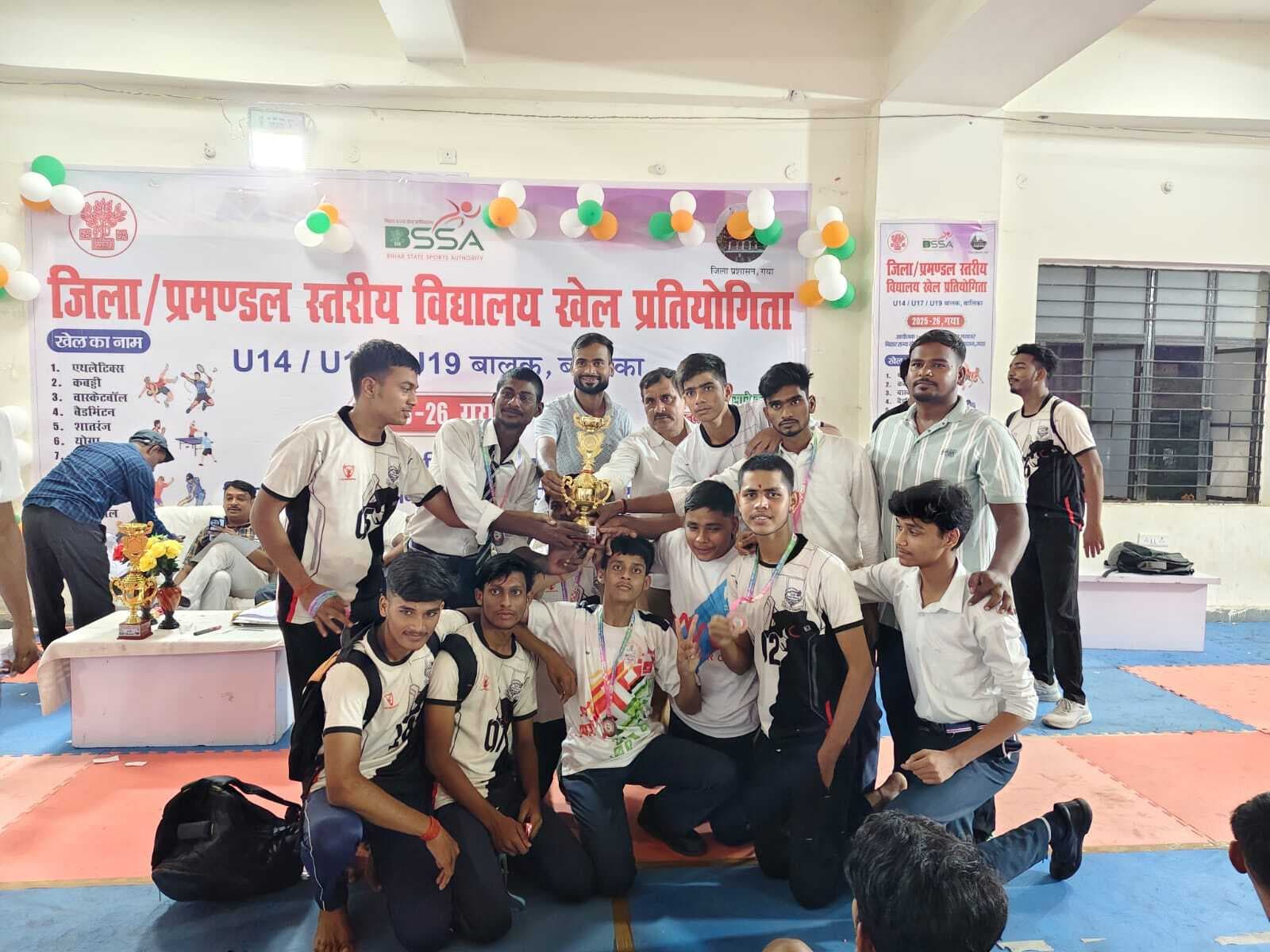 जिला स्तरीय विद्यालय खेल प्रतियोगिता : डीएवी कैंट की बालिका टीम बनी विजेता