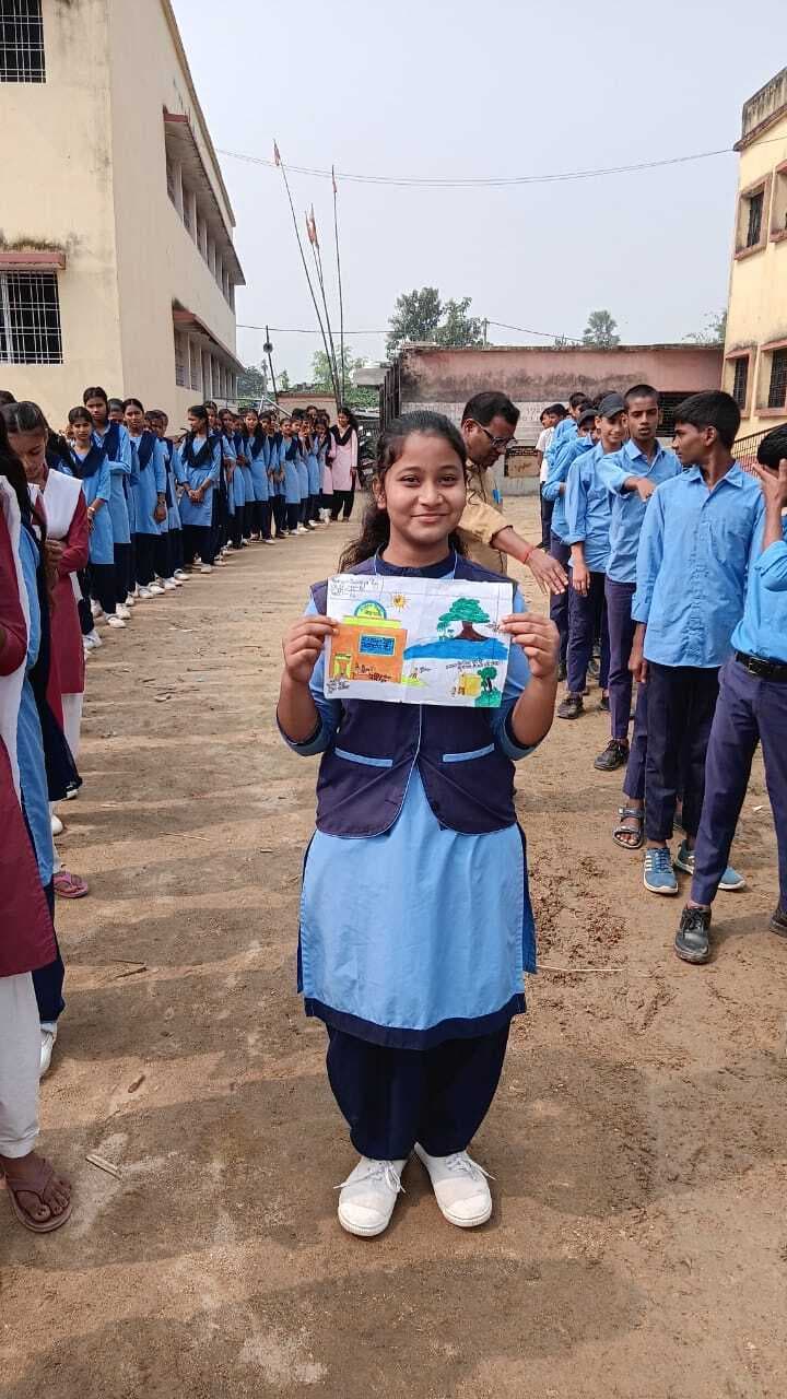 Bihar Assembly News 2025 : स्कूली बच्चों ने लोगों को मतदान के महत्व से कराया अवगत