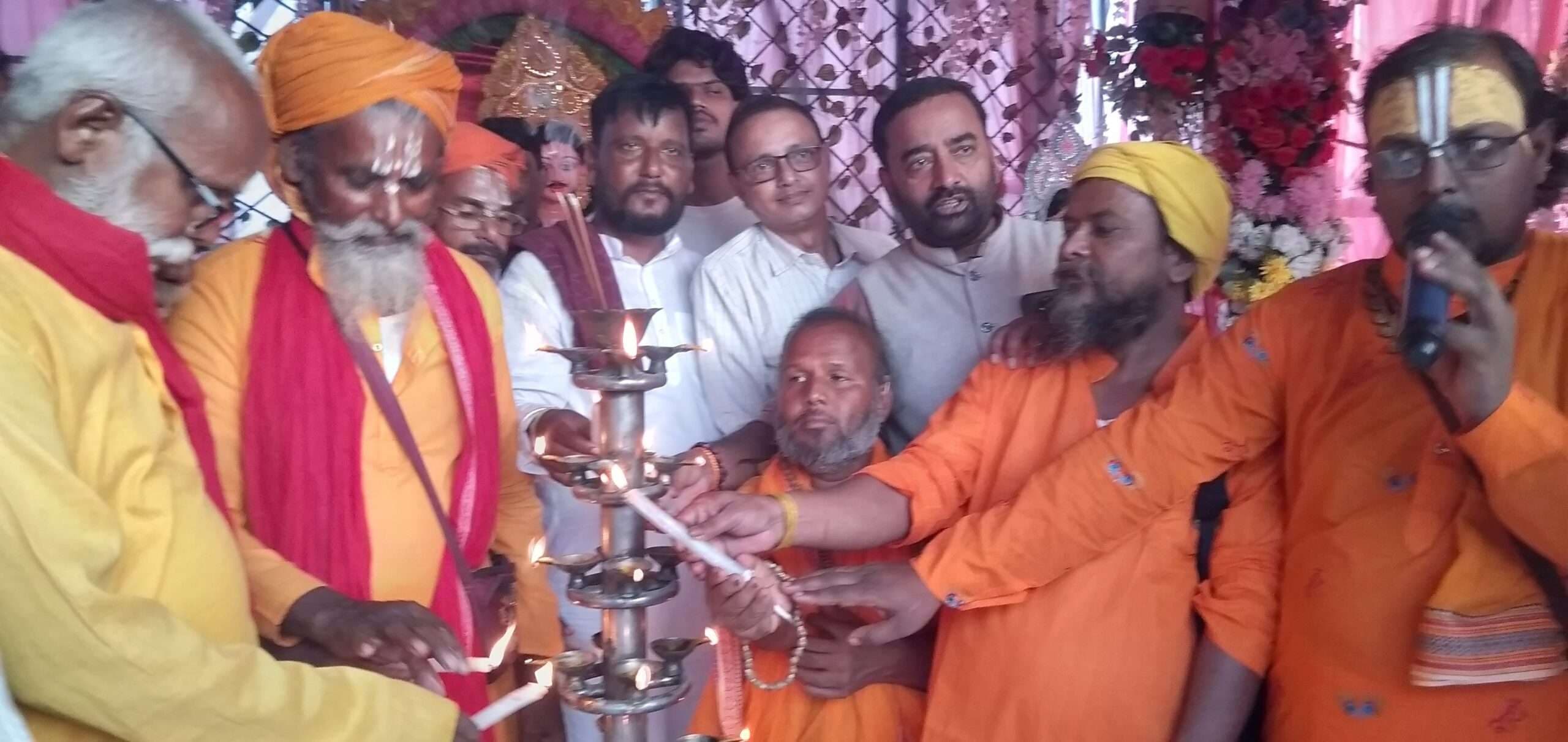 Madhubani News : साधु संतों ने कार्तिक पूर्णिमा मेला का किया उद्घाटन