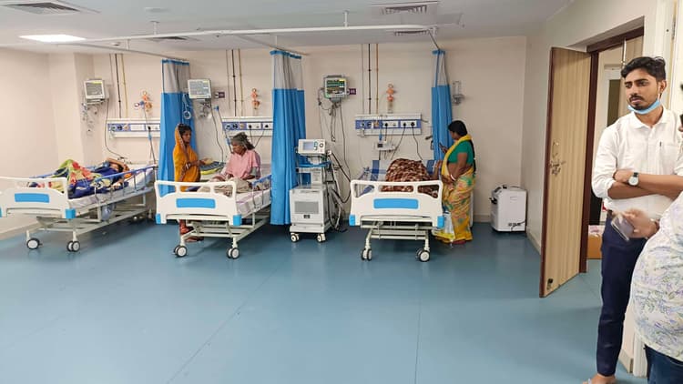 Madhubani News : दिसंबर तक जिले के 50 प्रतिशत पीएचसी व एपीएचसी का एनक्वास प्रमाणीकरण अनिवार्य