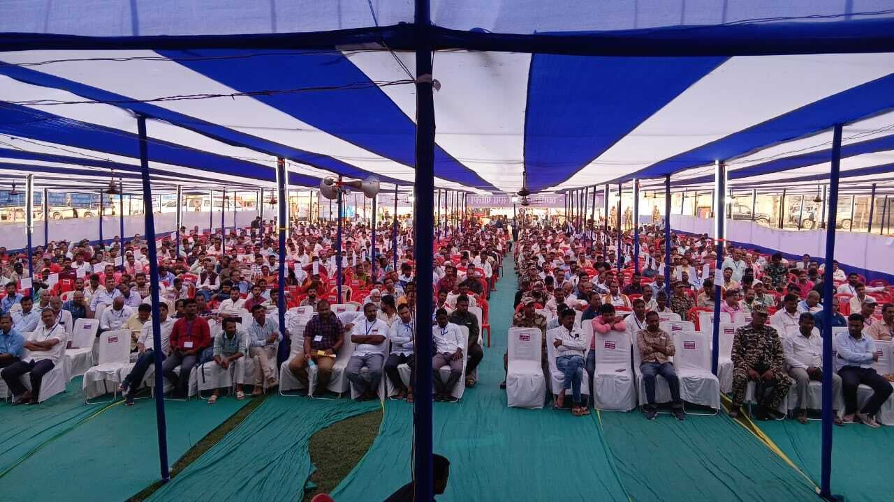 कर्तव्यनिष्ठा, निष्पक्षता व पूर्ण सतर्कता के साथ दायित्वों का निर्वहन करें कर्मी: डीएम