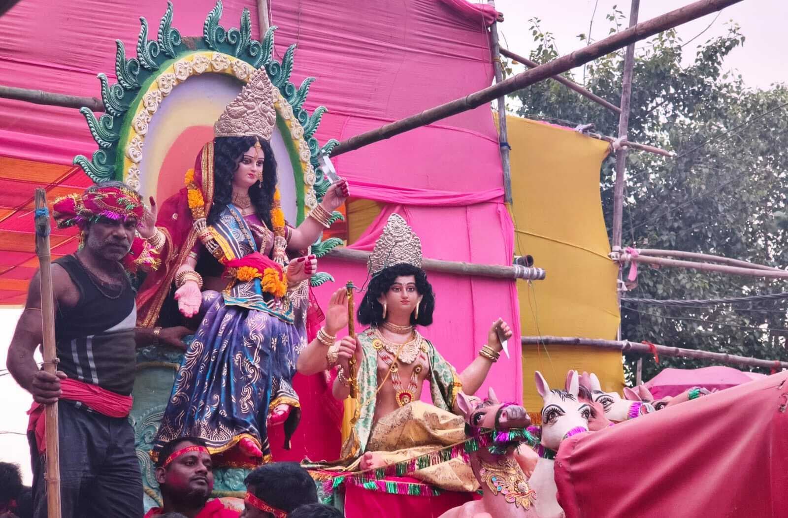 प्रतिमा विसर्जन के साथ रामपुर में आयोजित सात दिवसीय छठ मेला संपन्न