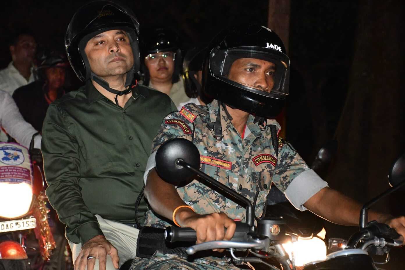 Bhagalpur news डीएम-एसपी की अगुवाई में निकली मतदाता जागरूकता बाइक रैली