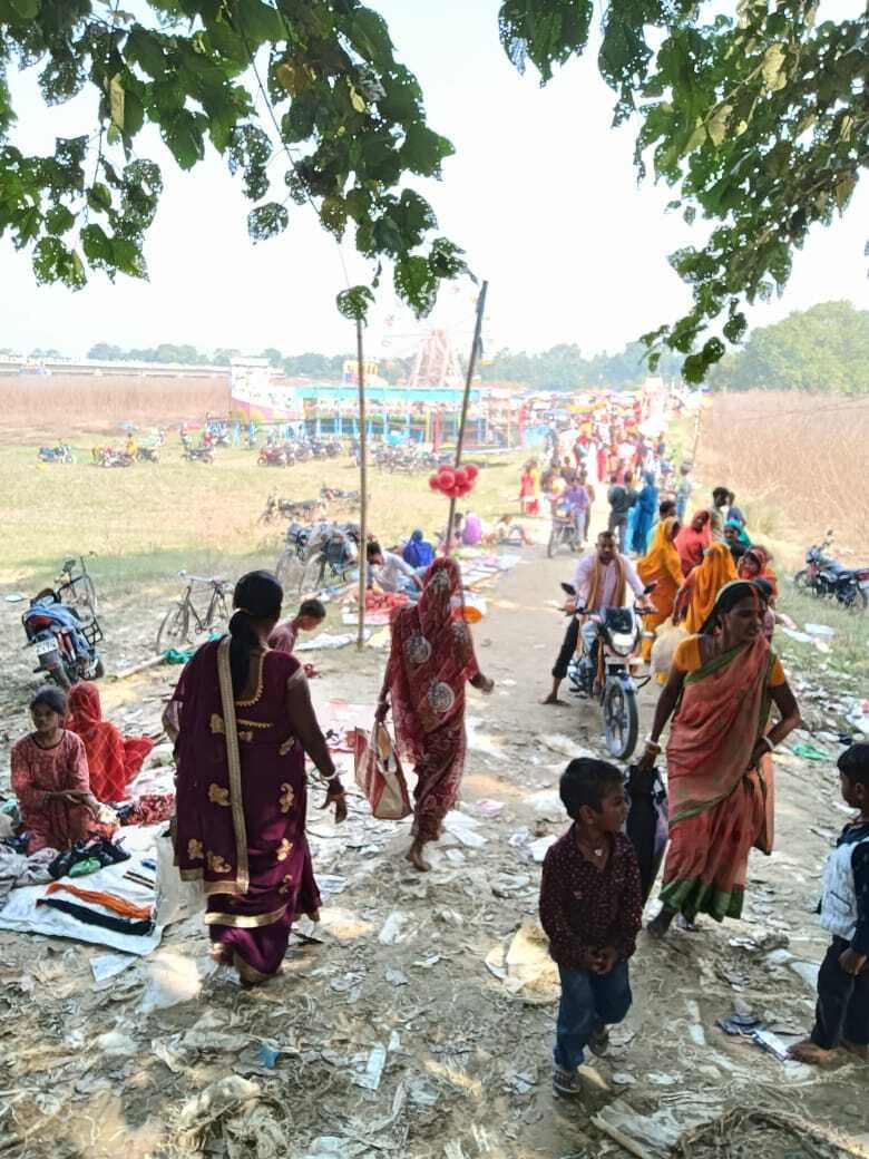 Samastipur News:कार्तिक पूर्णिमा पर बिरौली में उमड़ा जन सैलाब